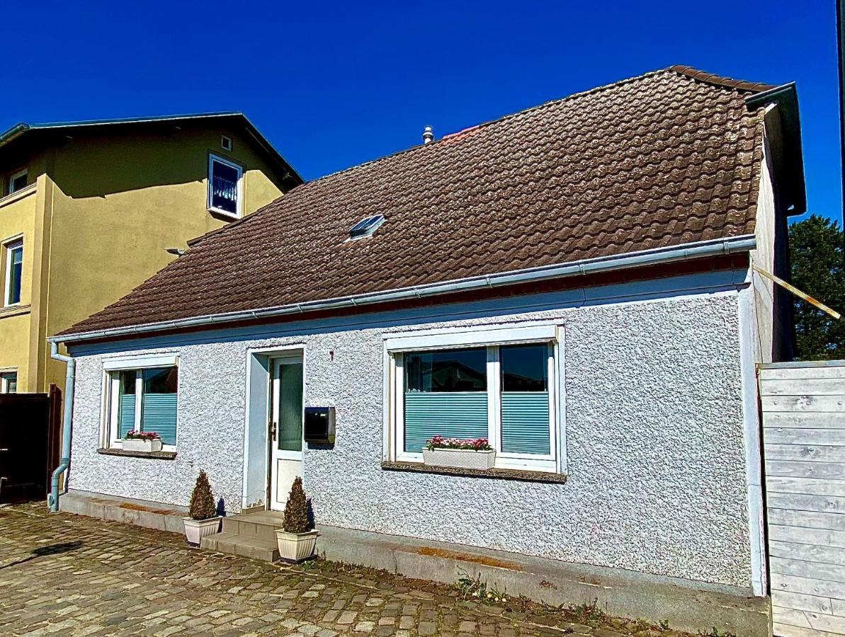 Gemuetliche Ferienwohnung Sagard Exterior photo